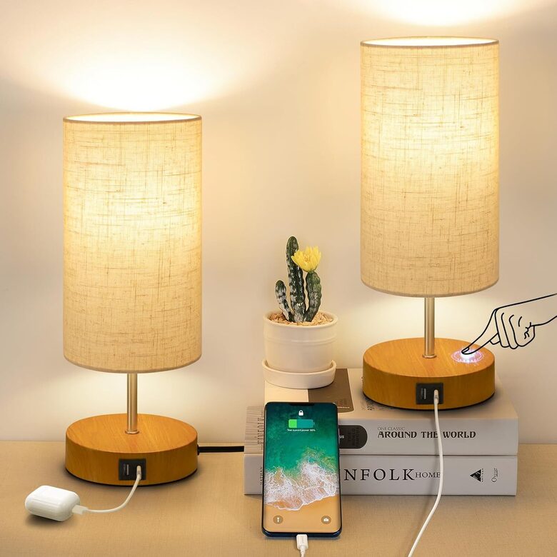 2 skārienjutīgu galda lampu komplekts ar USB A+C tipa portiem
