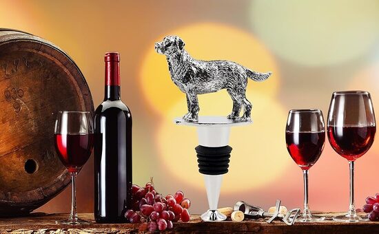 Labradora retrīvera vīna pudeles aizbāznis