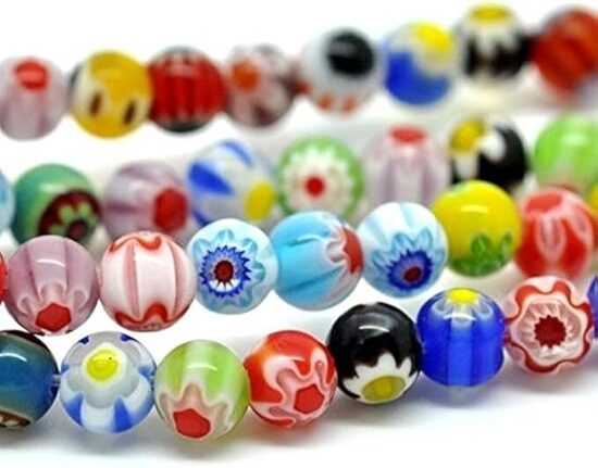 Stikla daudzkrāsainas pērlītes