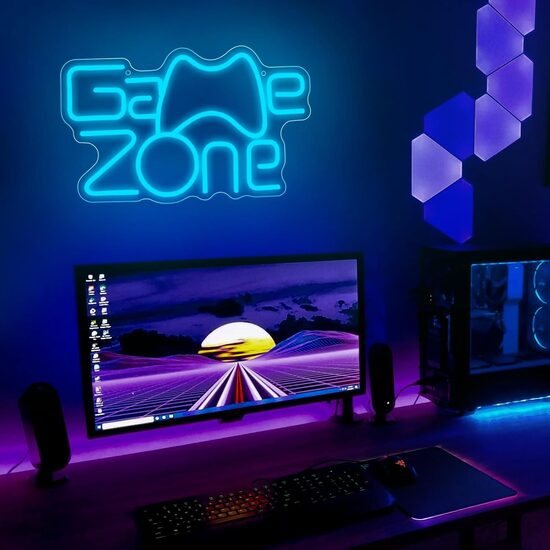 Neona gaismas uzraksts Game Zone