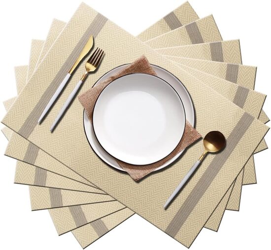   6 eleganti karstumizturīgi galda paklājiņi, 45 x 30 cm