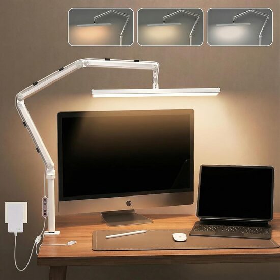 Regulējama galda lampa ar gaismas režīmiem, ar skavas stiprinājumu