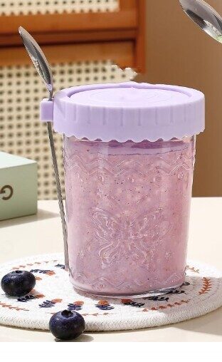 Stikla burciņa ar vāciņu un karoti, 590 ml, violets